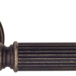 dvernaja-ruchka-na-kruglom-osnovanii-fratelli-cattini-encia-d8-ba-antichnaja-bronza.2.jpg